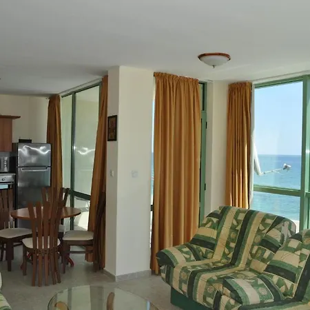 Kabakum Beach Апарт-отель Золотые Пески