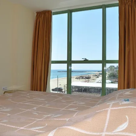 Апартхотел кабакум бийч Златни пясъци