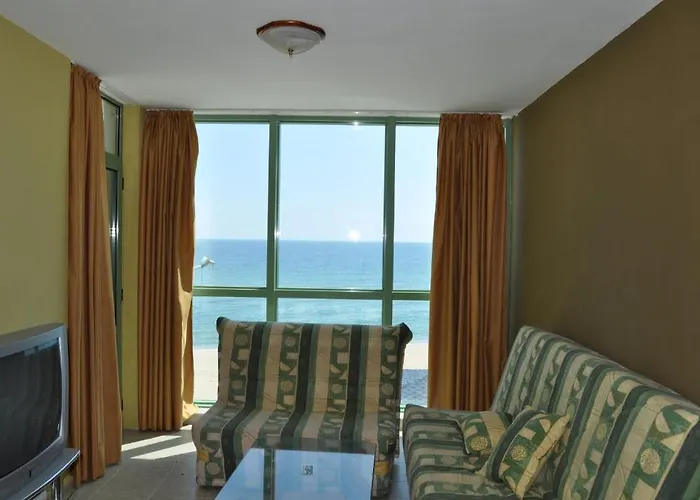 Kabakum Beach Golden Sands